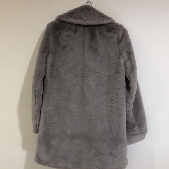 Abercrombie Faux Fur Jacket - Picture 5 of 6